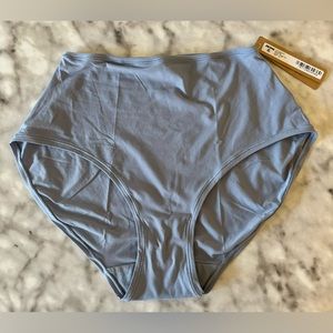 Skims Fits Everybody Full Brief new with tags size medium color slate